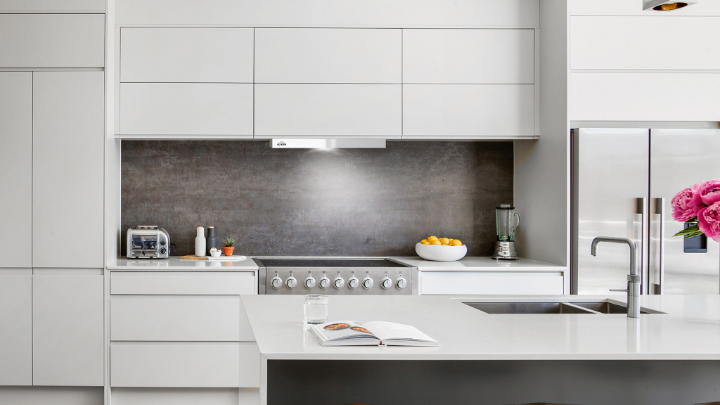 ElikorMay024-3.jpg ElikorMay024-3.jpg